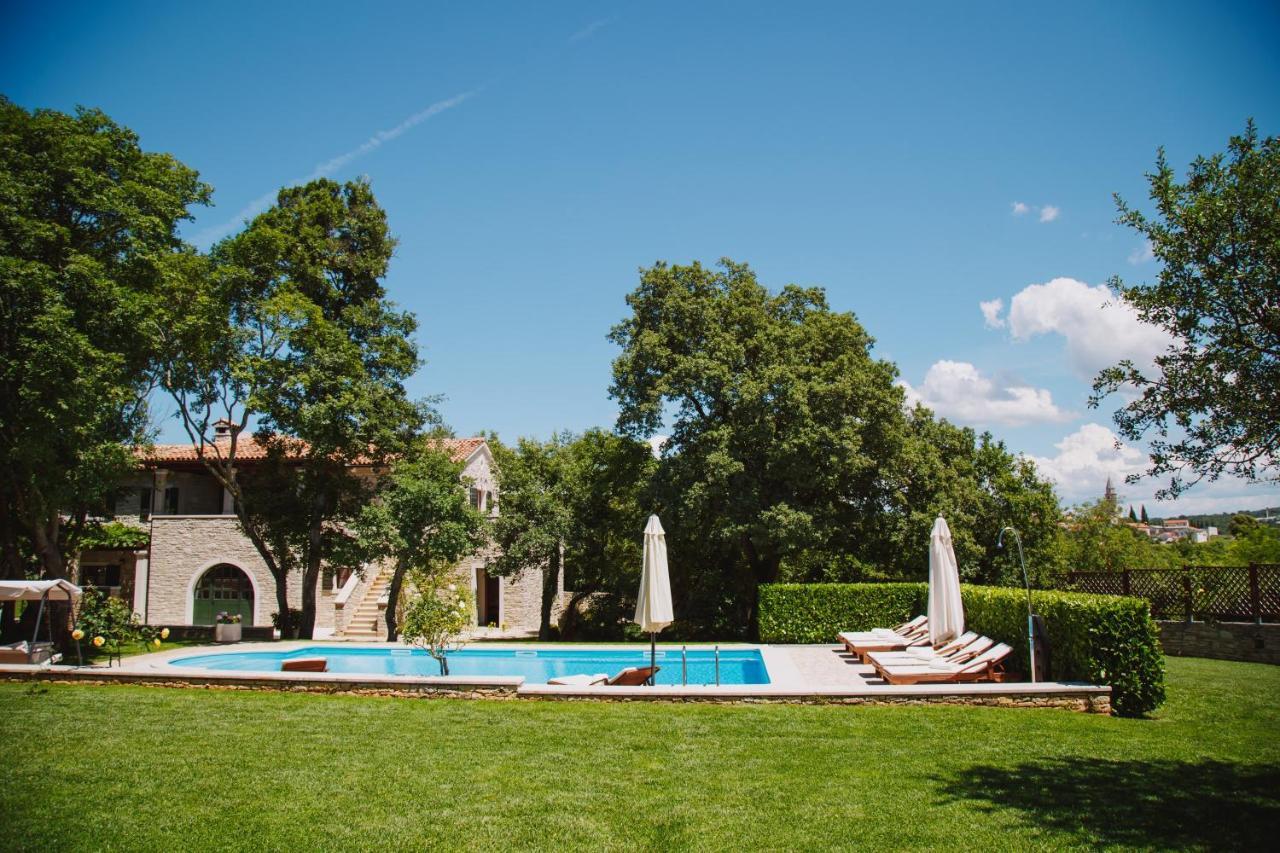 Villa Kringa Tinjan Exterior photo